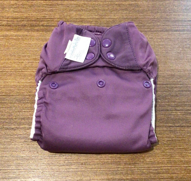 GENTLY USED BumGenius Freetime All in One Diapers