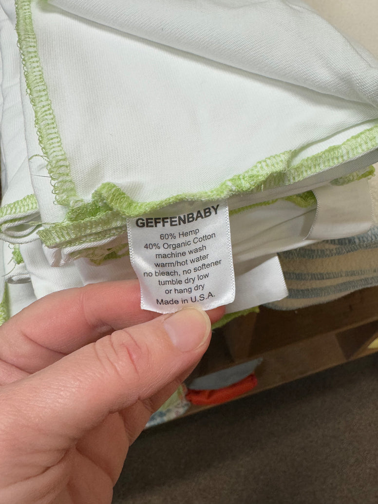 GENTLY USED Geffen Baby Hemp Jersey Flat Cloth Diaper - Medium Green Trim