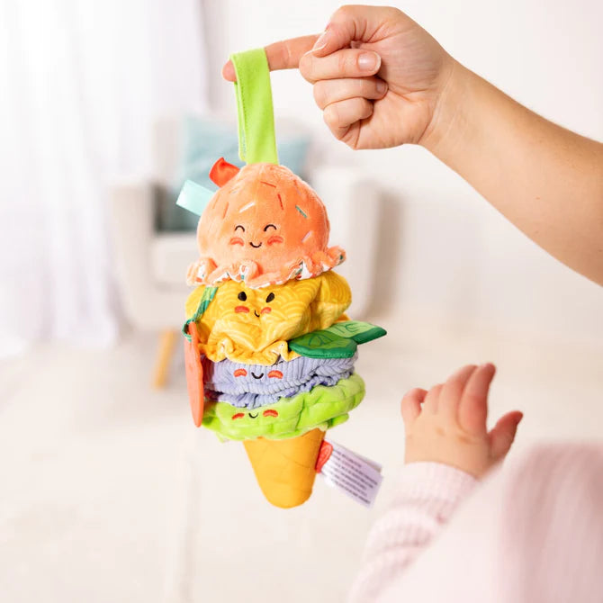 Melissa & Doug Ice Cream Take-Along Pull Toy