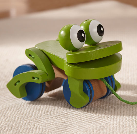 Melissa & Doug Frolicking Frog Pull Toy